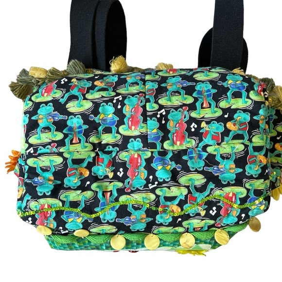Handmade Frog Tote 3-D Embellishment‎ Sequins Tassels 18”x18”x5” - Picture 11 of 11